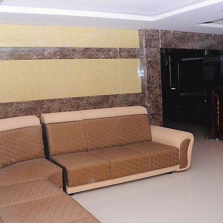 Готель Hariharan Residency - Poonamallee Ченнаї Екстер'єр фото
