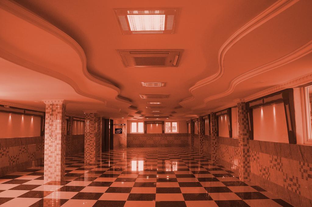 Готель Hariharan Residency - Poonamallee Ченнаї Екстер'єр фото
